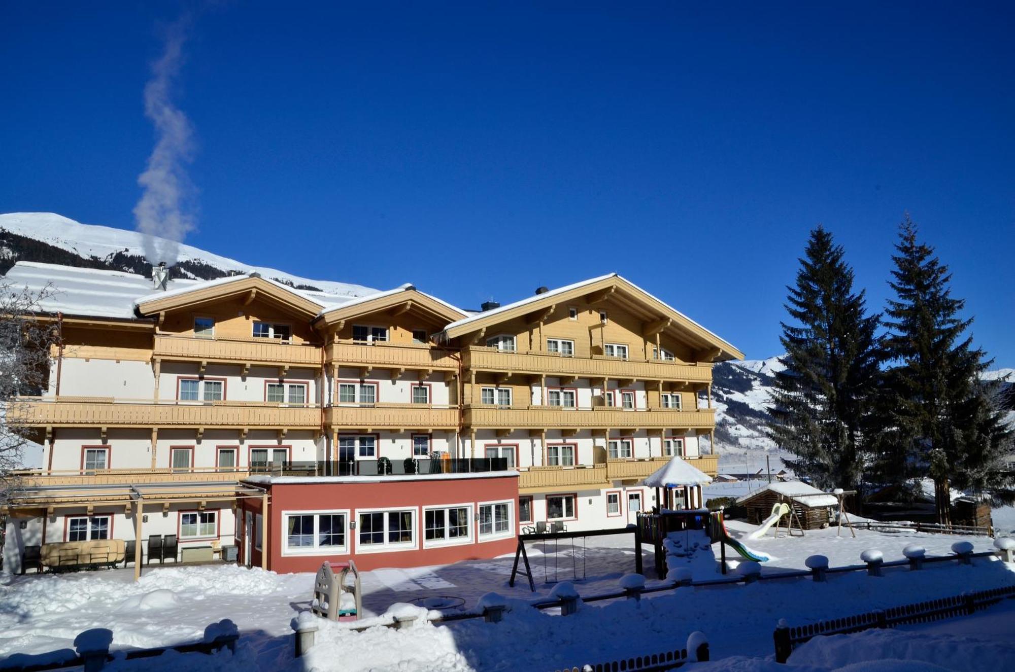 Hotel Grundlhof 브람베르크 암 빌트코겔 외부 사진